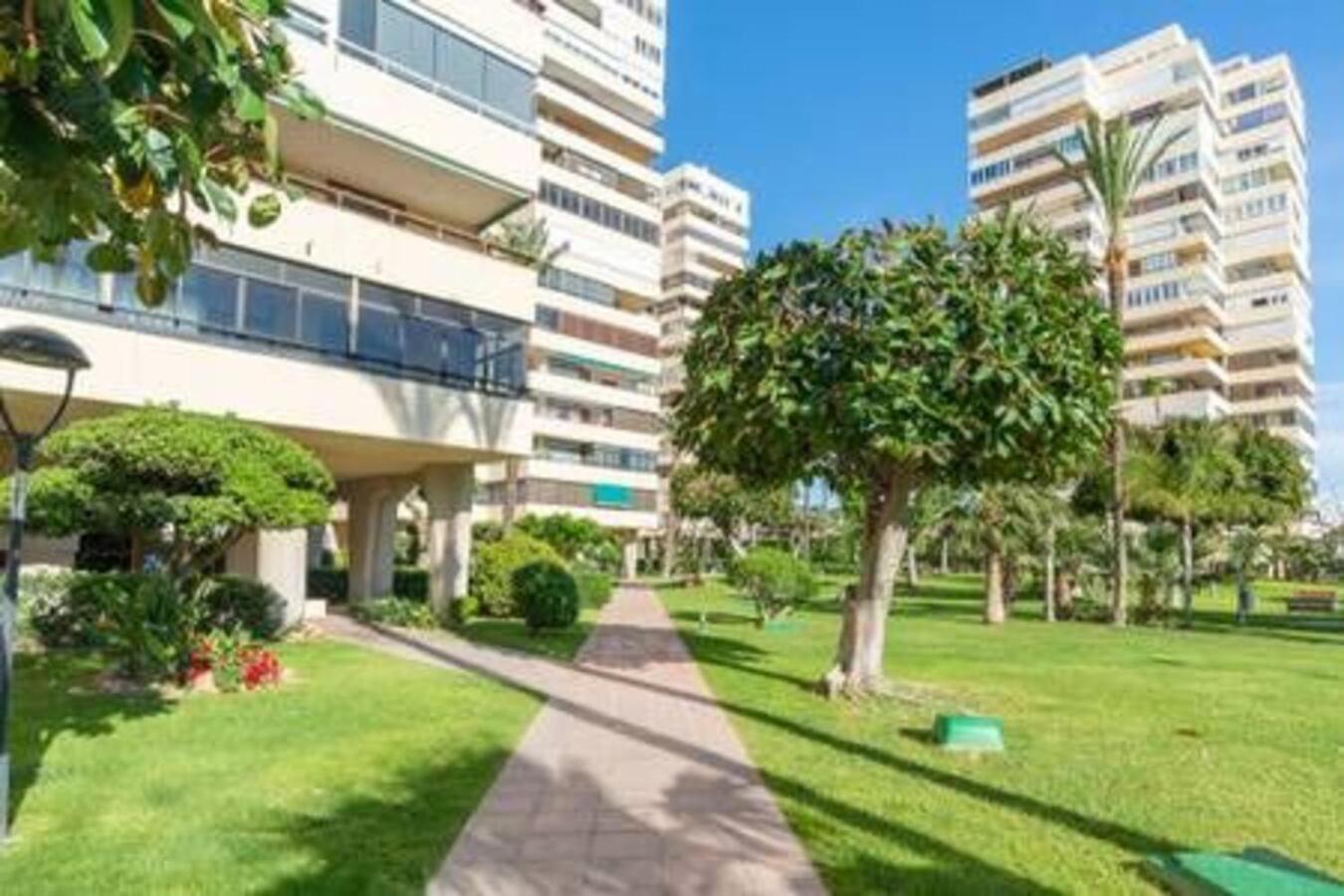Playamar Waterfront Exclusive Apartment And Views Tower 2 Fl 14 Torremolinos Dış mekan fotoğraf