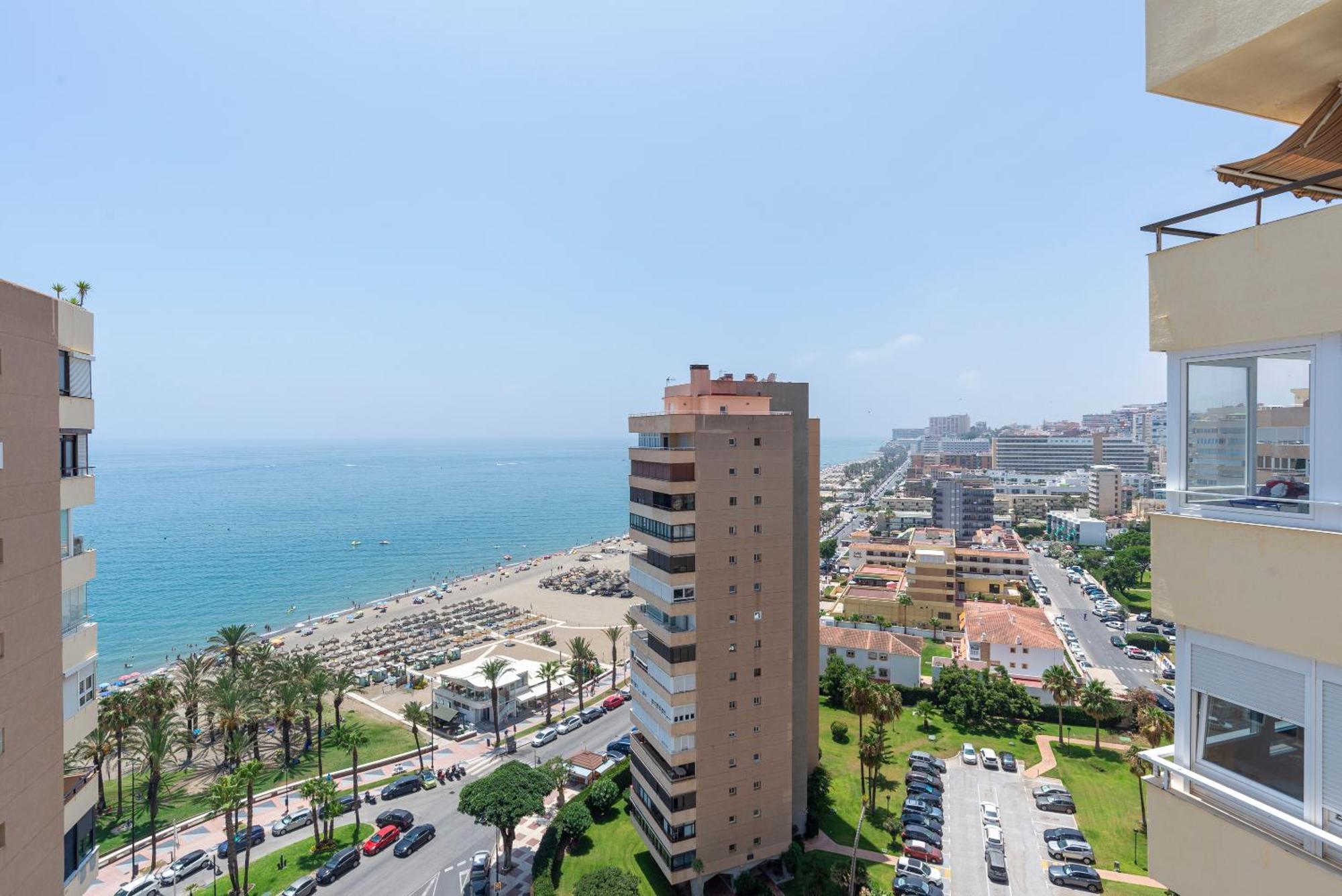 Playamar Waterfront Exclusive Apartment And Views Tower 2 Fl 14 Torremolinos Dış mekan fotoğraf