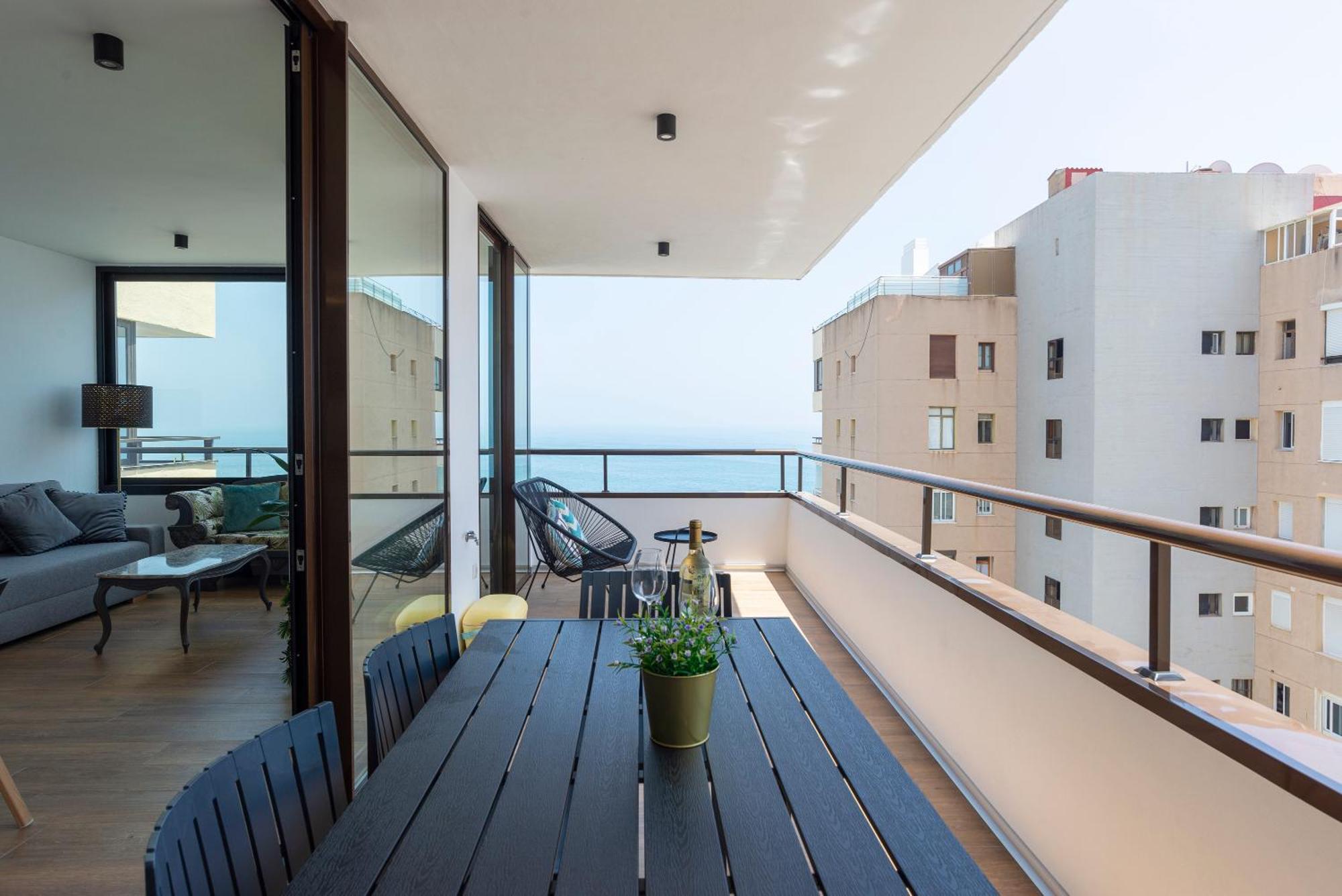 Playamar Waterfront Exclusive Apartment And Views Tower 2 Fl 14 Torremolinos Dış mekan fotoğraf