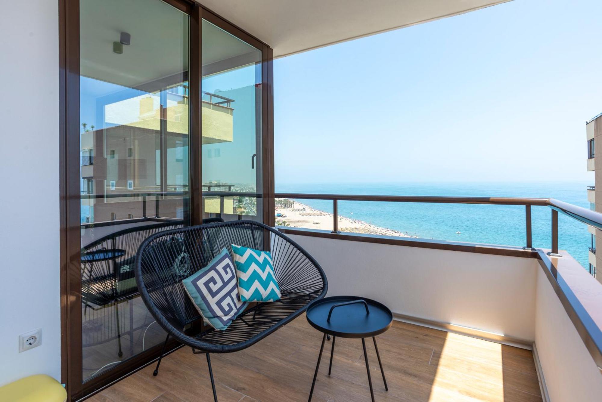 Playamar Waterfront Exclusive Apartment And Views Tower 2 Fl 14 Torremolinos Dış mekan fotoğraf