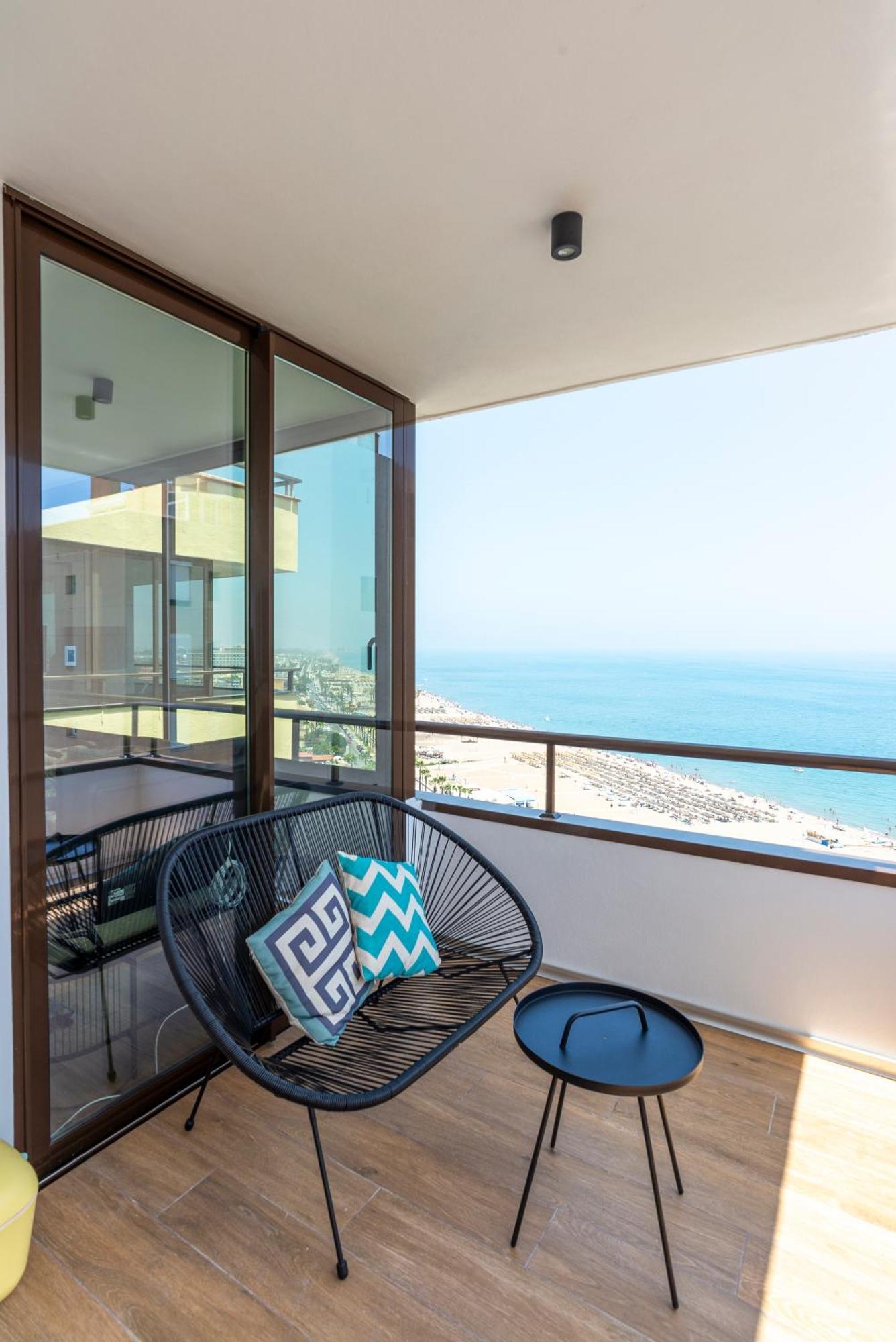 Playamar Waterfront Exclusive Apartment And Views Tower 2 Fl 14 Torremolinos Dış mekan fotoğraf